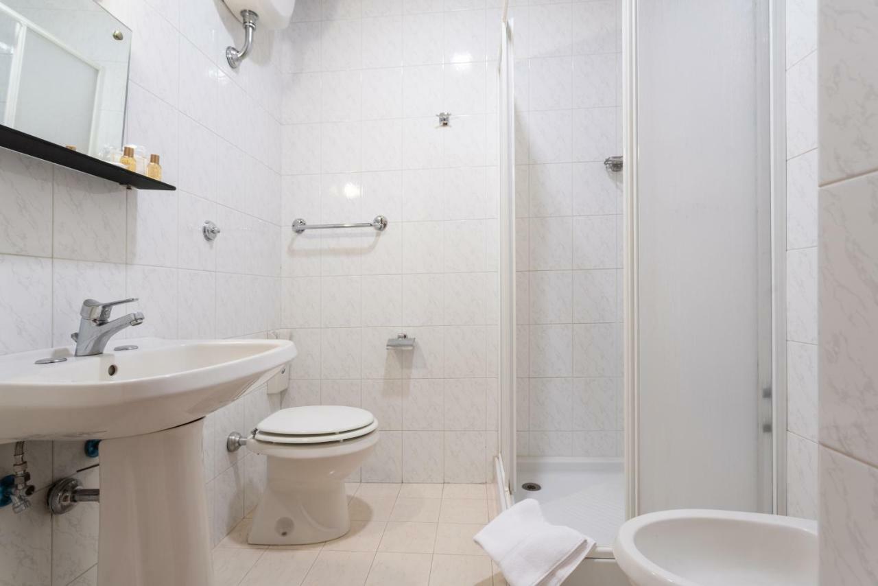 Отель Casa Adele Рим Экстерьер фото